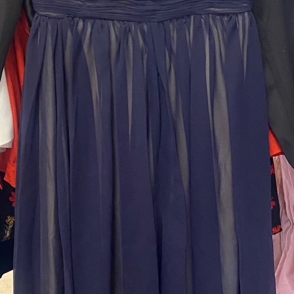 Evening gown - Picture 3 of 4